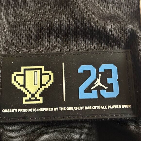 Jordan girls Black and Blue Graphic Skort - Picture 4 of 7